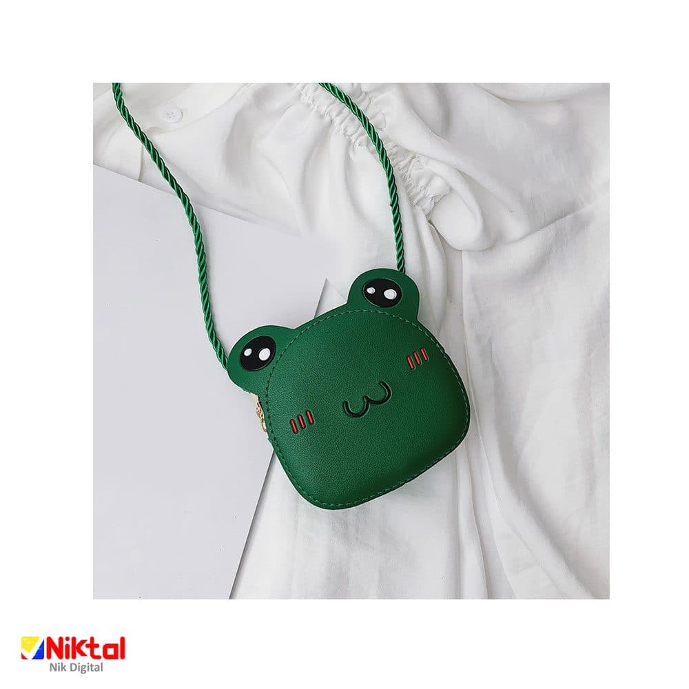 کیف عروسکی طرح قورباغه ای