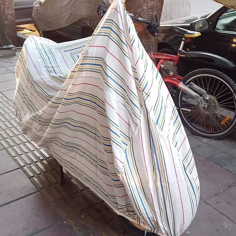 چادر موتور سیکلت یاماها آیروکس — تصویر ۲