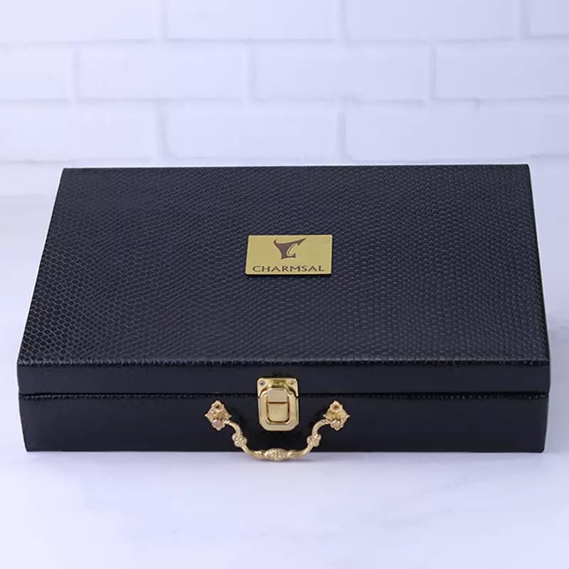ست کیف کتی چرم و عینک مردانه چرمسال قهوه ای پوست ماری 182/2 — تصویر ۳