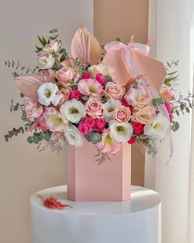 گل‌های شاداب برای روز استاد را از کجا خریداری کنم؟