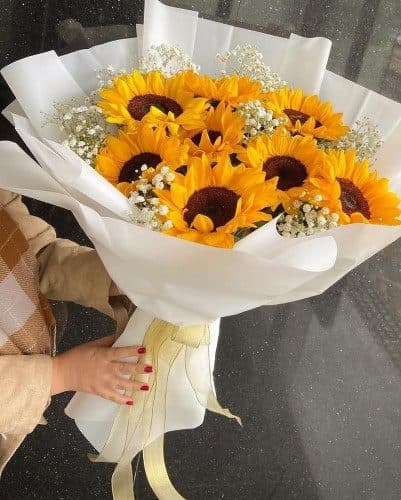 گل برای عشق با تزیین روبان را از کجا انجام بدهم؟