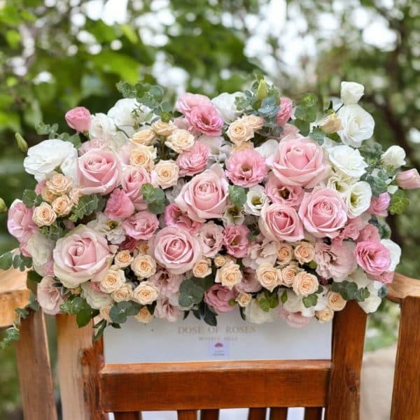ارسال گل طبیعی برای بانک ملت شعبه هجرت تهران