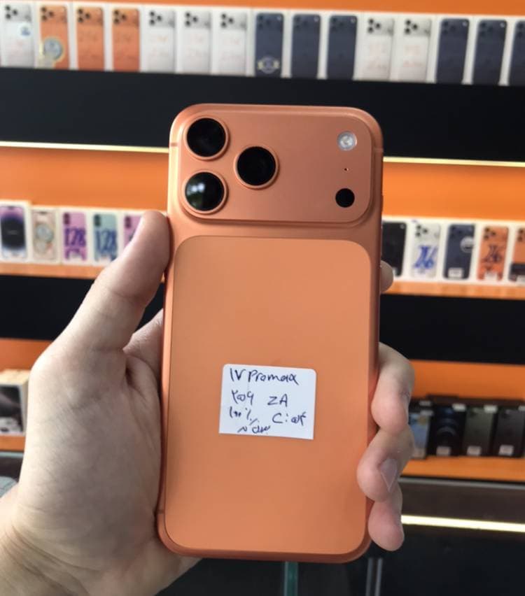 آیفون 17پرومکس| حافظه 256گیگ|باتری 100| iPhone 17proMax| ZA — تصویر ۲