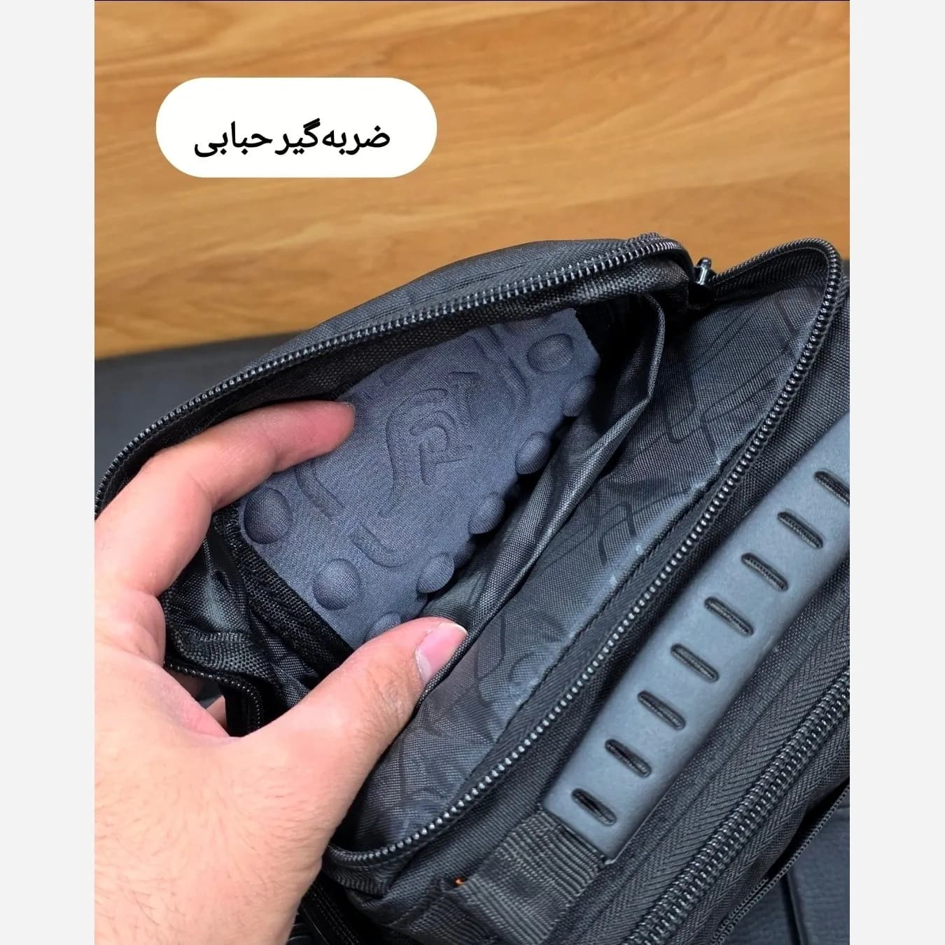 کیف دوشی دستی اسپرت پارچه ای ضد آب راریسم کد 2206 — تصویر ۵