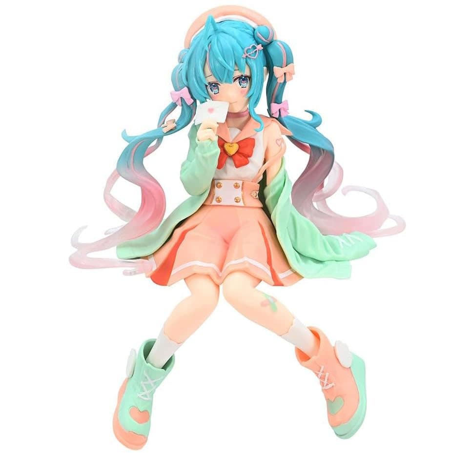 فیگور هاتسونه میکو Miku Hatsune