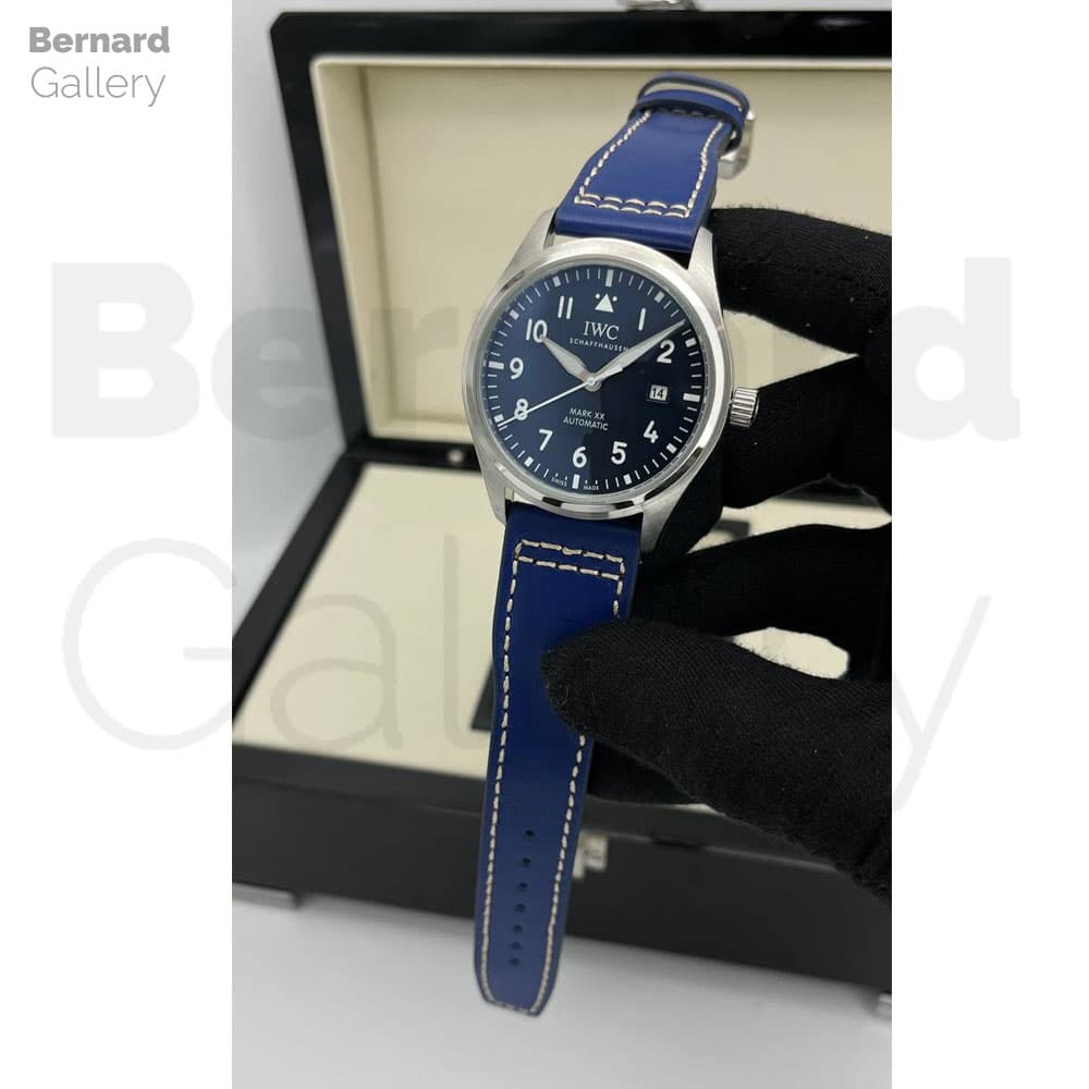 ساعت مچی مردانه آی دبلیو سی IWC Pilot’s Watch 5212A — تصویر ۲
