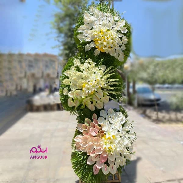 تاج گل مجلل بنیتا — تصویر ۳