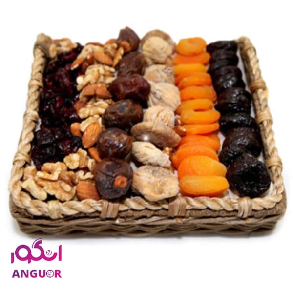 سبد میوه خشک(ارسال کیک وشیرینی به برزیل)