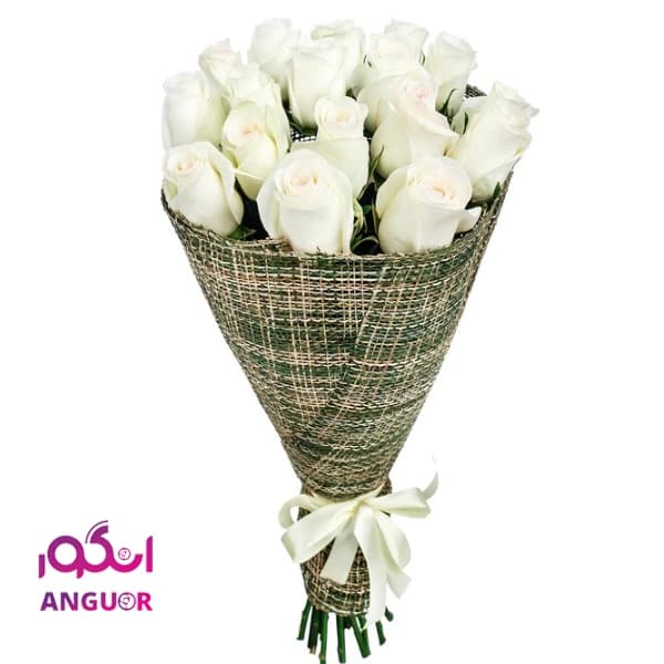 دسته گل رز سفید(ارسال گل به ایتالیا)