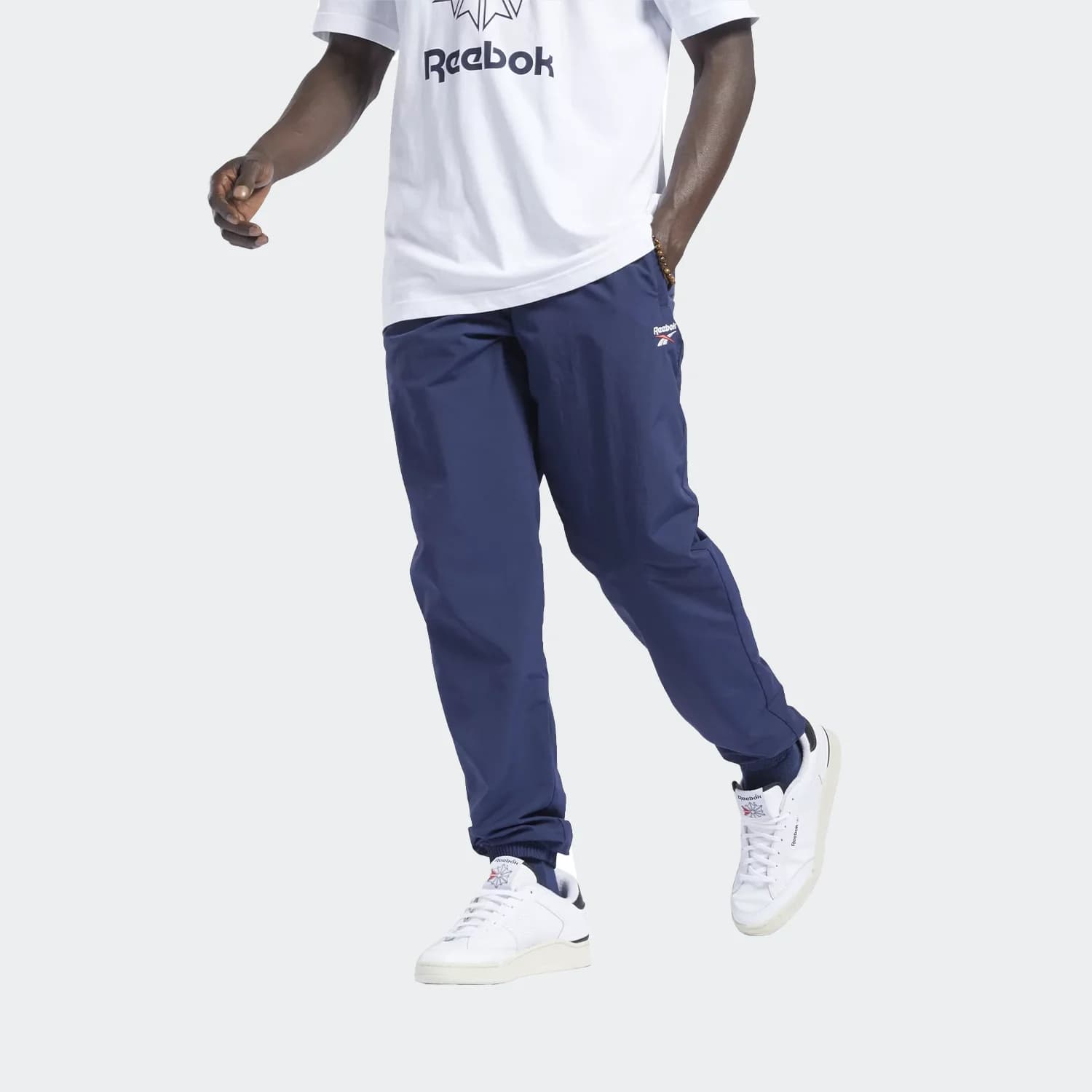 شلوار مردانه ریباک مدل Classics Vector Track Pants — تصویر ۳
