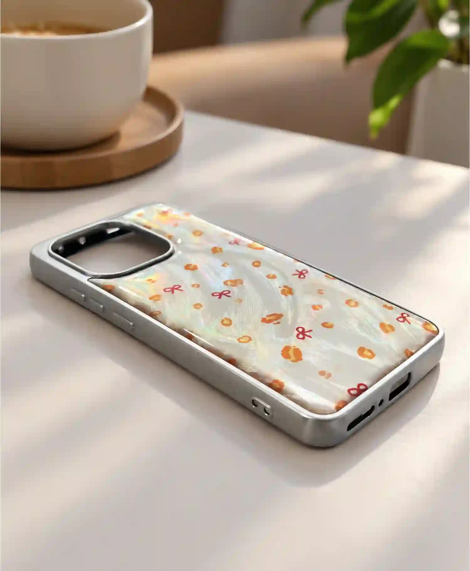 قاب هولوگرامی طرحدار مدل براش گوشی موبایل Redmi Note 13 — تصویر ۳