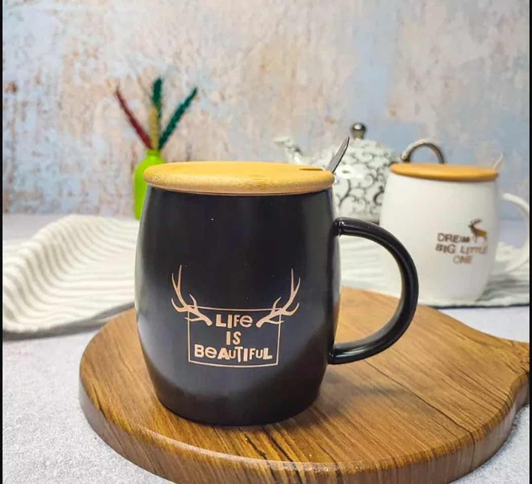 لیوان سرامیکی درب چوبی به همراه قاشق استیل — تصویر ۲