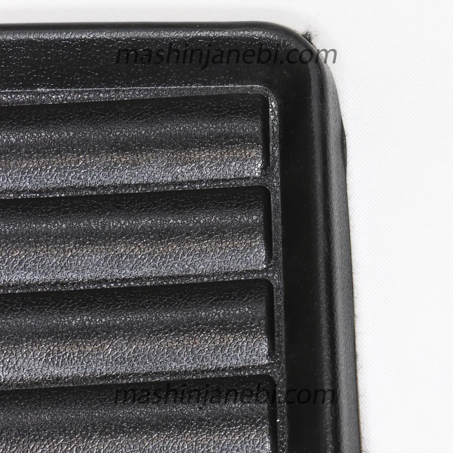 کفپوش صندوق 3 بعدی پلیمری L90 برند گیلان — تصویر ۲