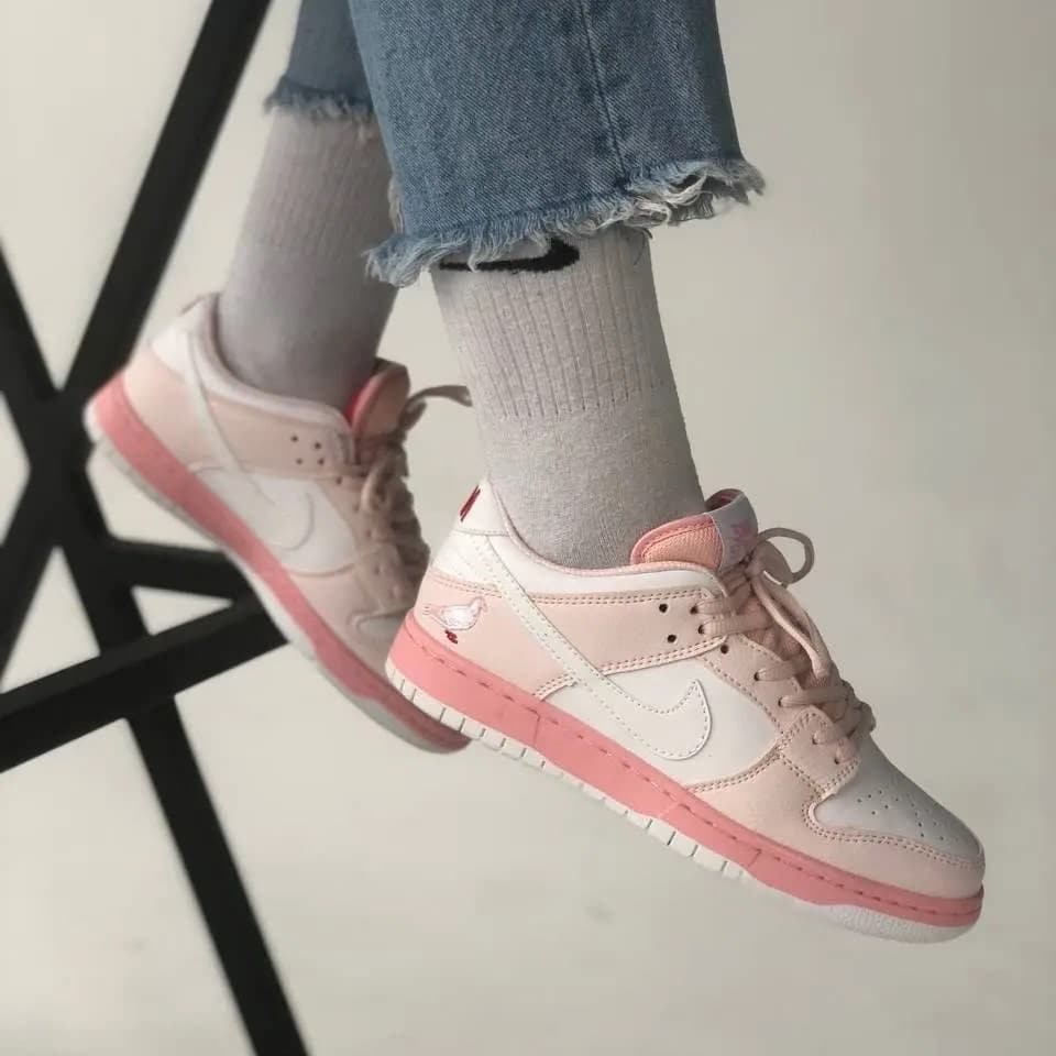 کتونی نایکSBدانک صورتی Nike SB Dunk — تصویر ۲