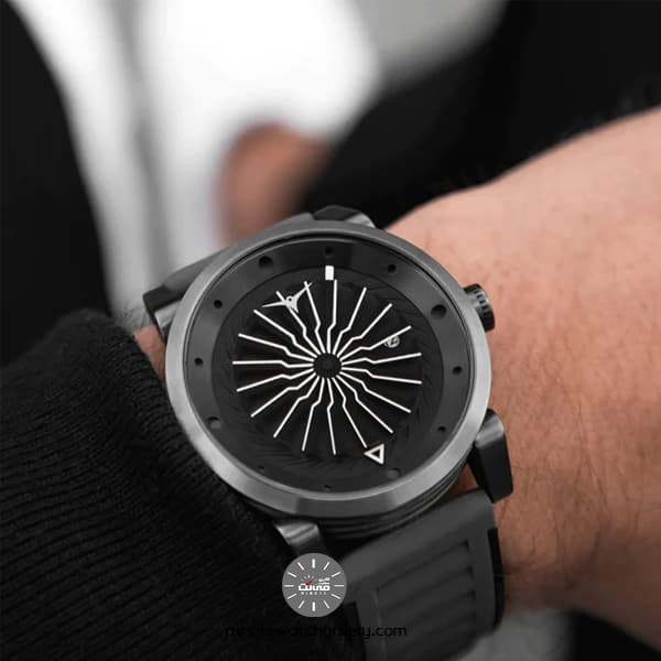ساعت مچی زینوو مدل Zinvo Blade Edge — تصویر ۵