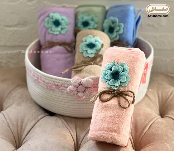 حوله دستی گلبرگ سایز 35*75 سانتی متر — تصویر ۳