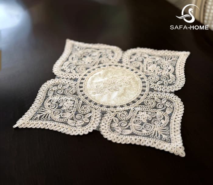 رومیزی قیطان 3 تکه طرح لوندر — تصویر ۴