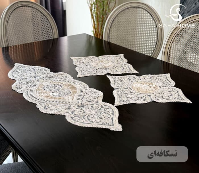 رومیزی قیطان 3 تکه طرح لوندر — تصویر ۵
