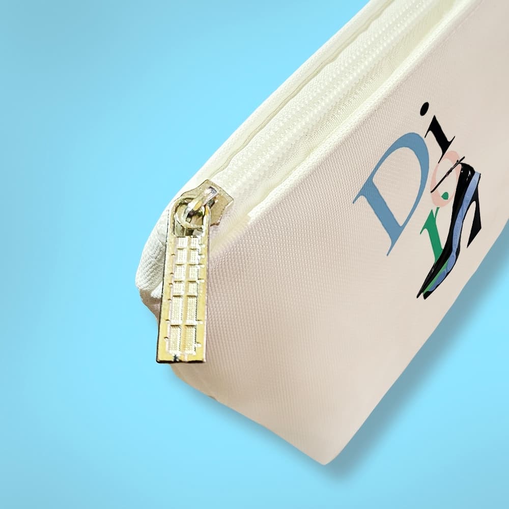 کیف لوازم آرایش دیور (Dior) — تصویر ۶