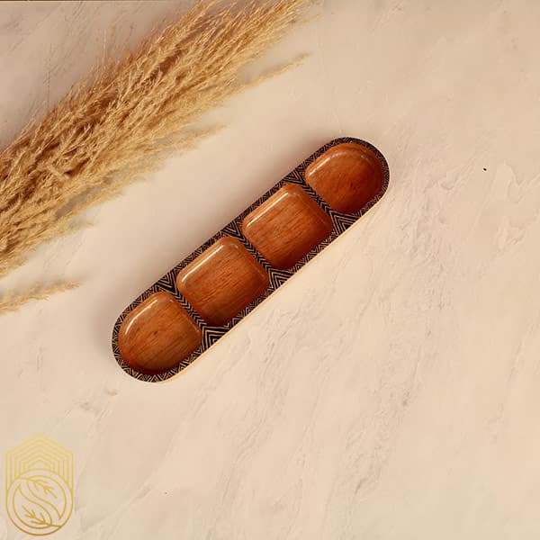 ظرف اردوخوری چوبی 4 خانه نقاشی شده در دو طرح کد sh100 — تصویر ۲