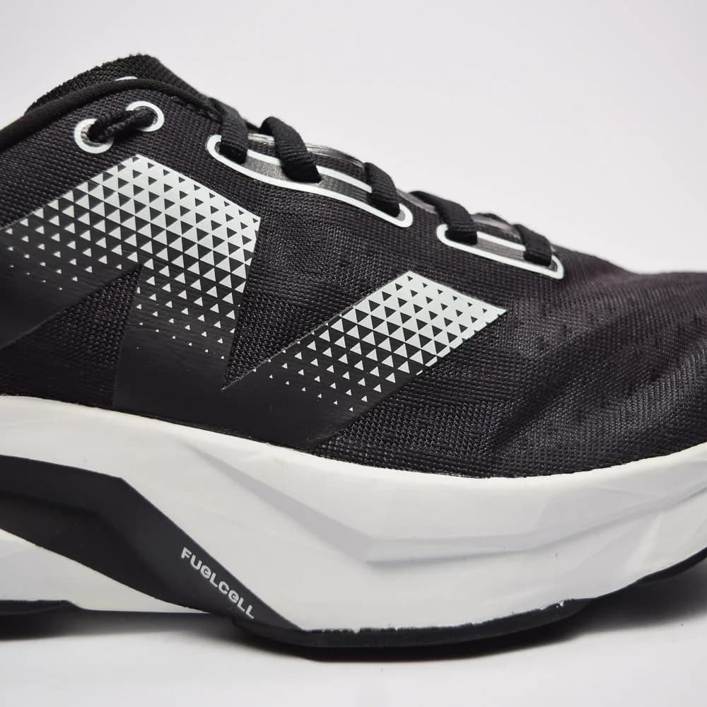 کتونی New Balance مدل FuelCell Rebel V4 2E – MFCXCS4 — تصویر ۷