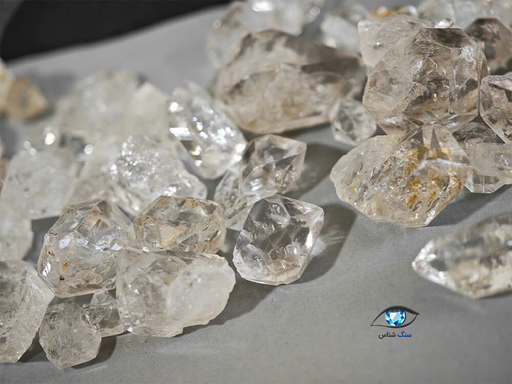 مجموعه کوارتز هرکیمر طبیعی 39 گرم