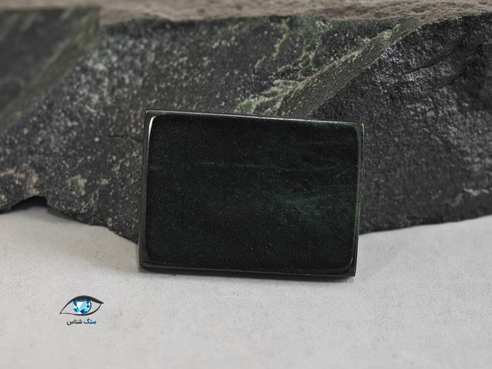سنگ یشم جیدیت طبیعی 3 گرم — تصویر ۲