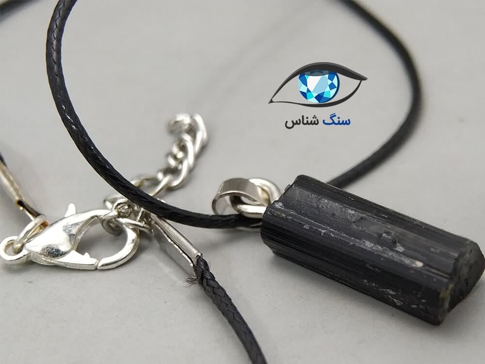 آویز تورمالین سیاه طبیعی 4.3 گرم — تصویر ۴