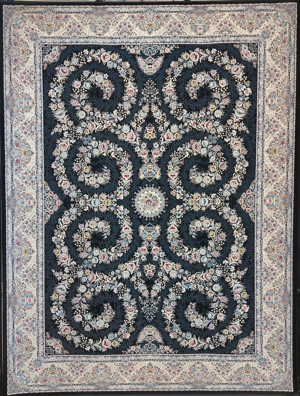 فرش ۷۰۰ شانه نقشه افشان شکوه رنگ زمینه سرمه ای