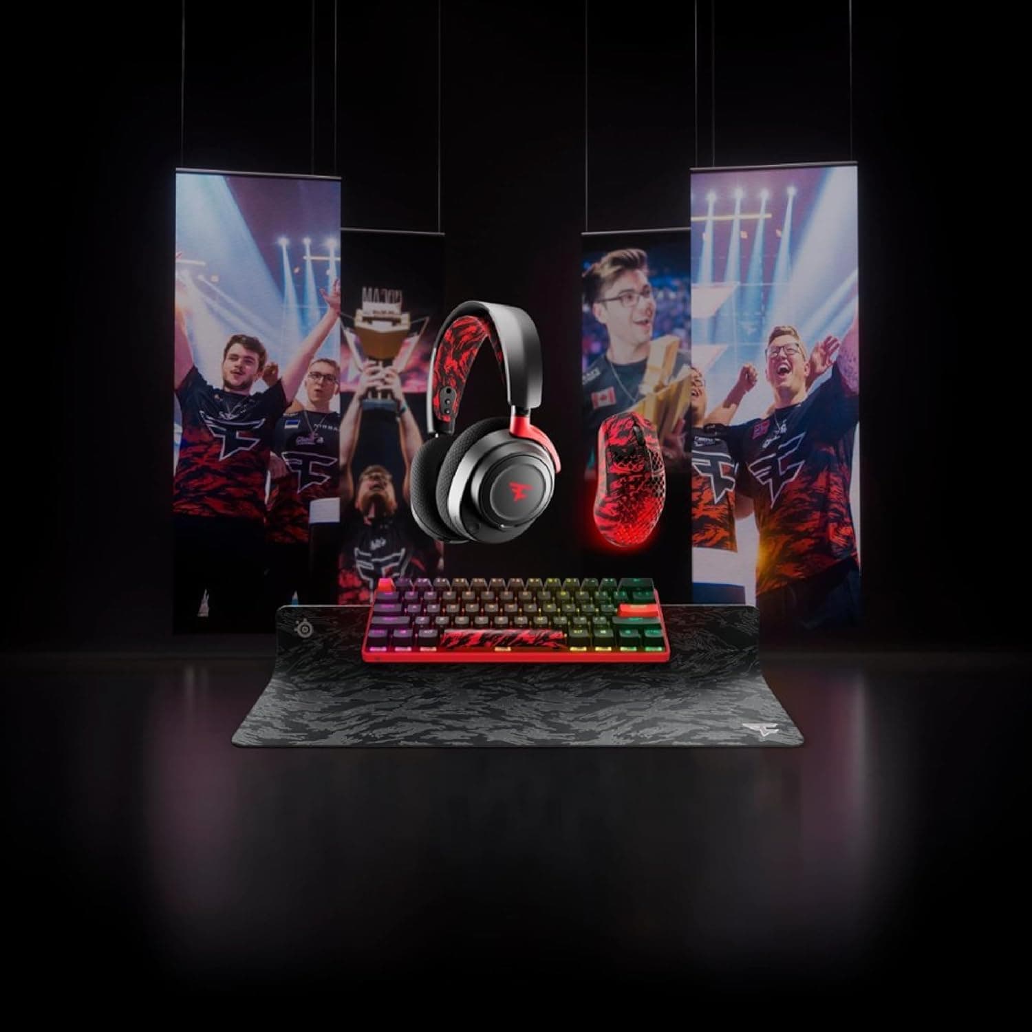 هدست بی سیم Steelseries Arctis Nova 7 FaZe Clan Edition — تصویر ۱۰