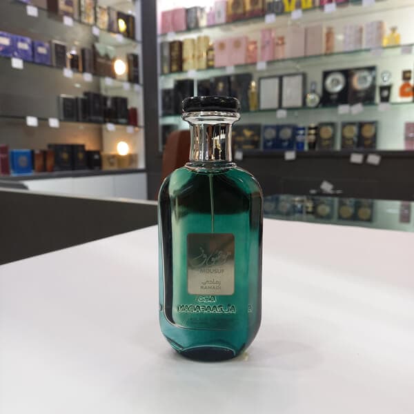 عطر ادکلن موصوف مردانه سبز رمادی مشکی اصلی — تصویر ۳
