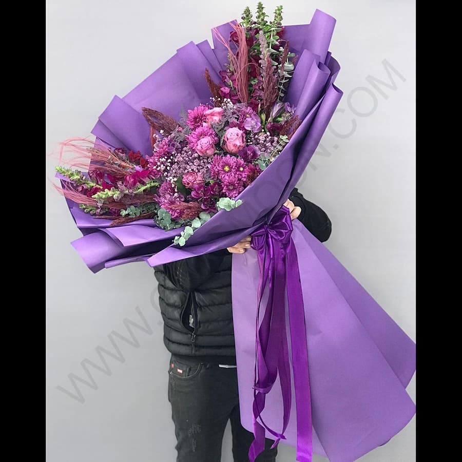 دسته گل فردیناند — تصویر ۲