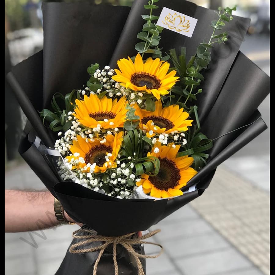 دسته گل ژاویر — تصویر ۲