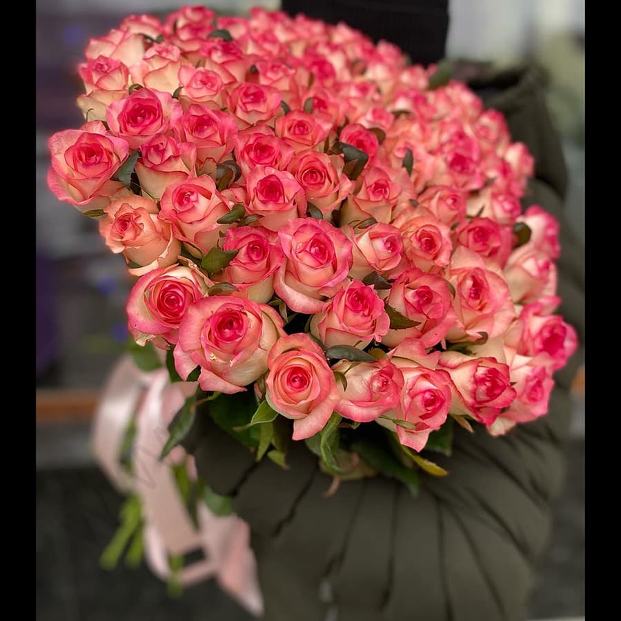 دسته گل بنیتو — تصویر ۲