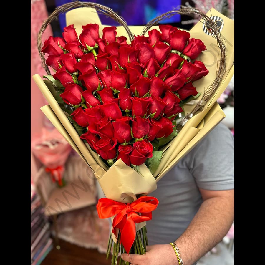 دسته گل الیور — تصویر ۲