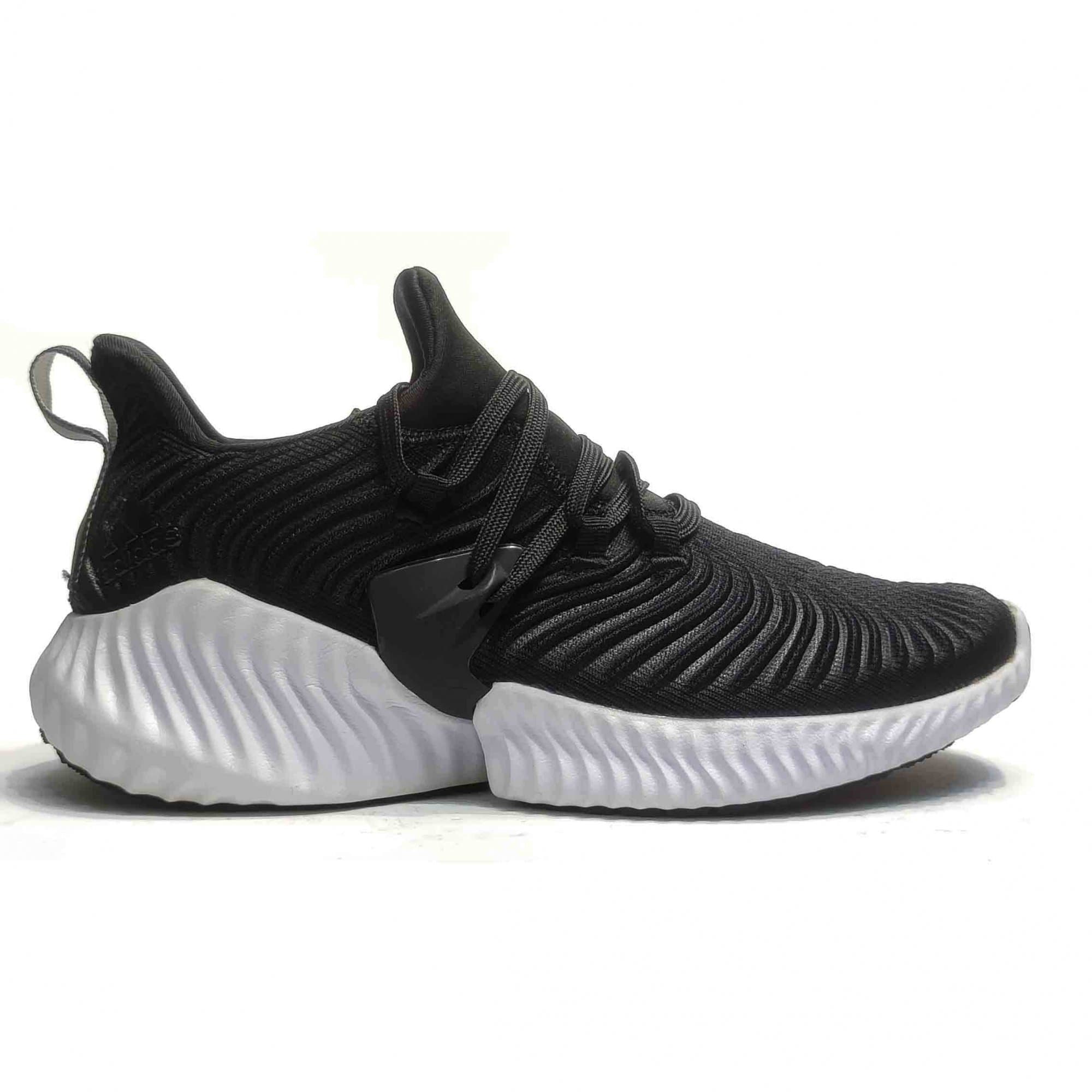 کفش پیاده روی آدیداس مدل Adidas AlphaBounce