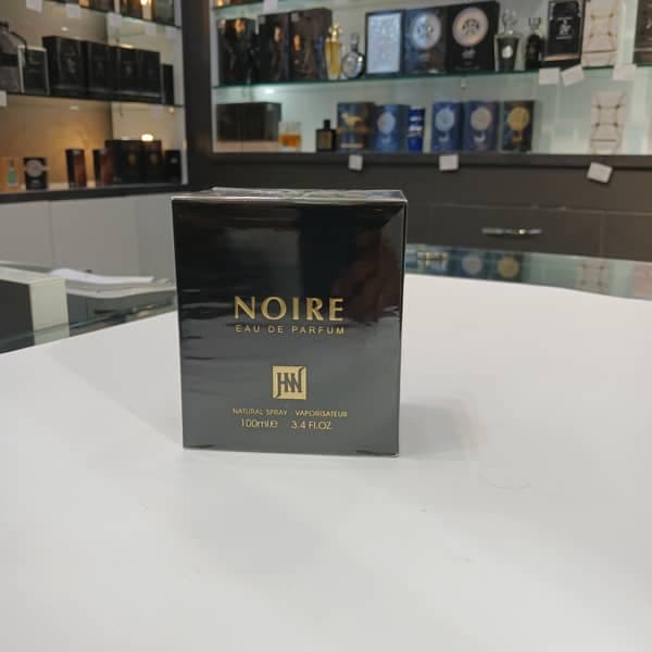 عطر ادکلن ورساچه کریستال نویر جانوین جکوینز نویر — تصویر ۶