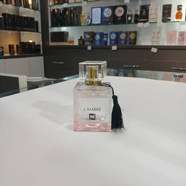 عطر ادکلن لالیک لامور جانوین جکوینز لامبر — تصویر ۵