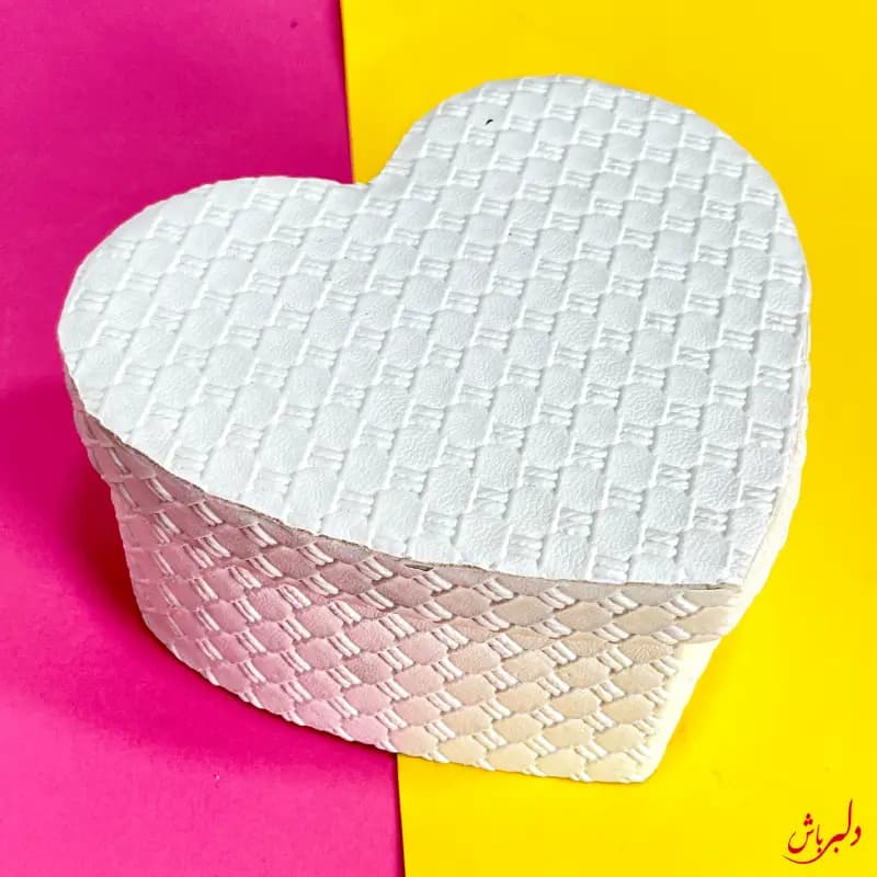 پک سفید قلبی — تصویر ۶