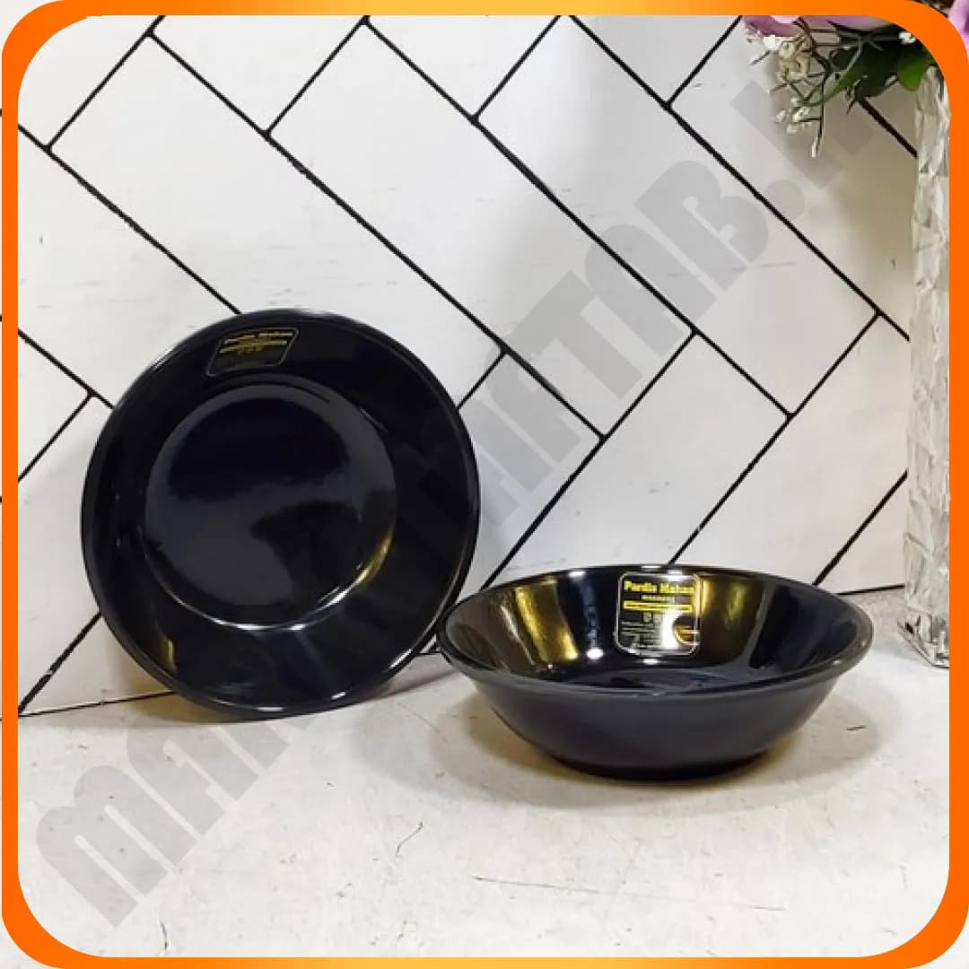T147 پیاله ماست مشکی پردیس ماهان