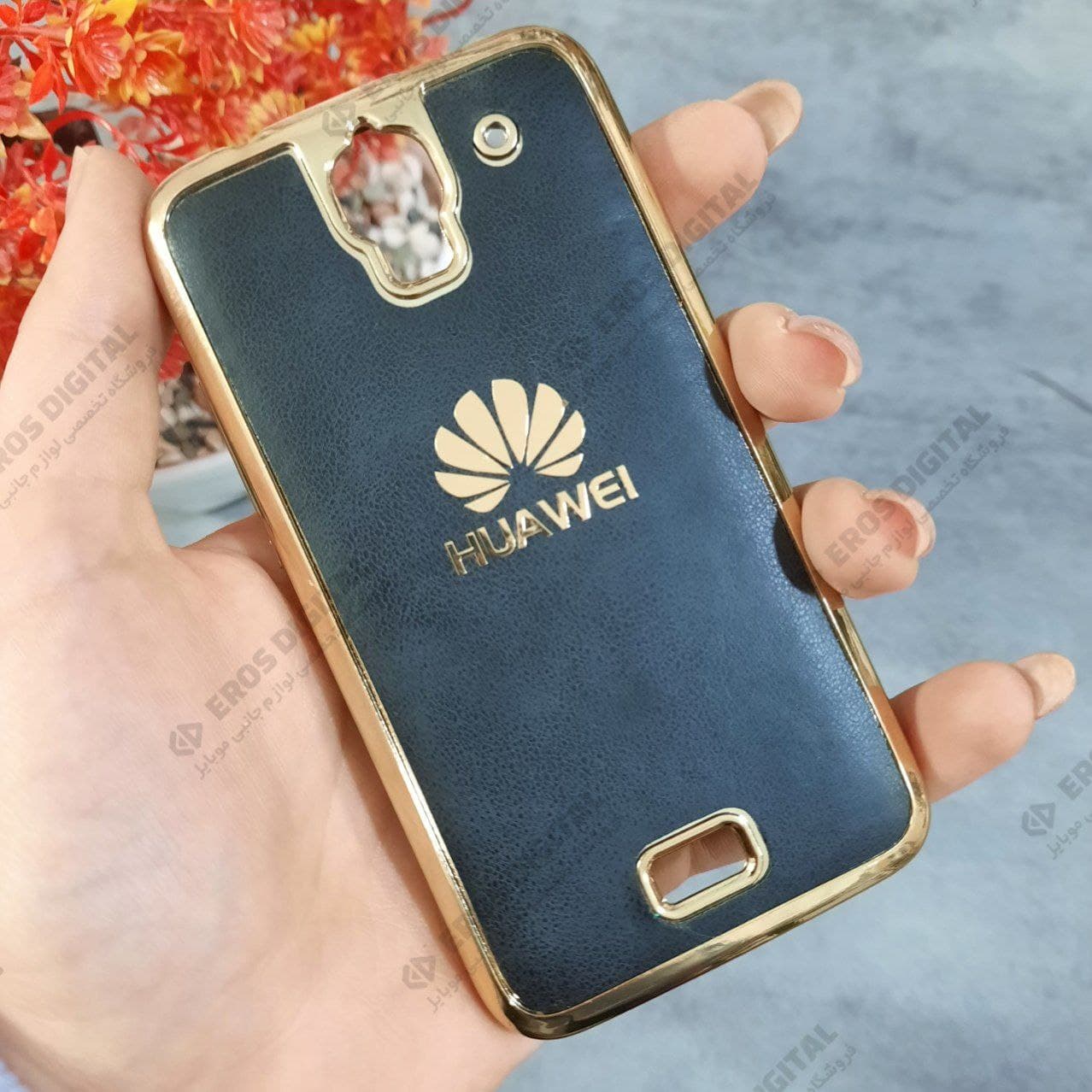 گارد گوشی Huawei Y300 دور طلایی پشت چرم — تصویر ۳