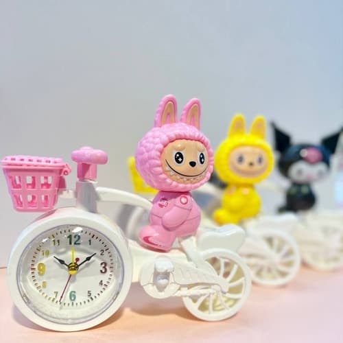 ساعت زنگ‌دار فانتزی موتور دوچرخه کرومی (Kuromi Bicycle Alarm Clock) — تصویر ۳