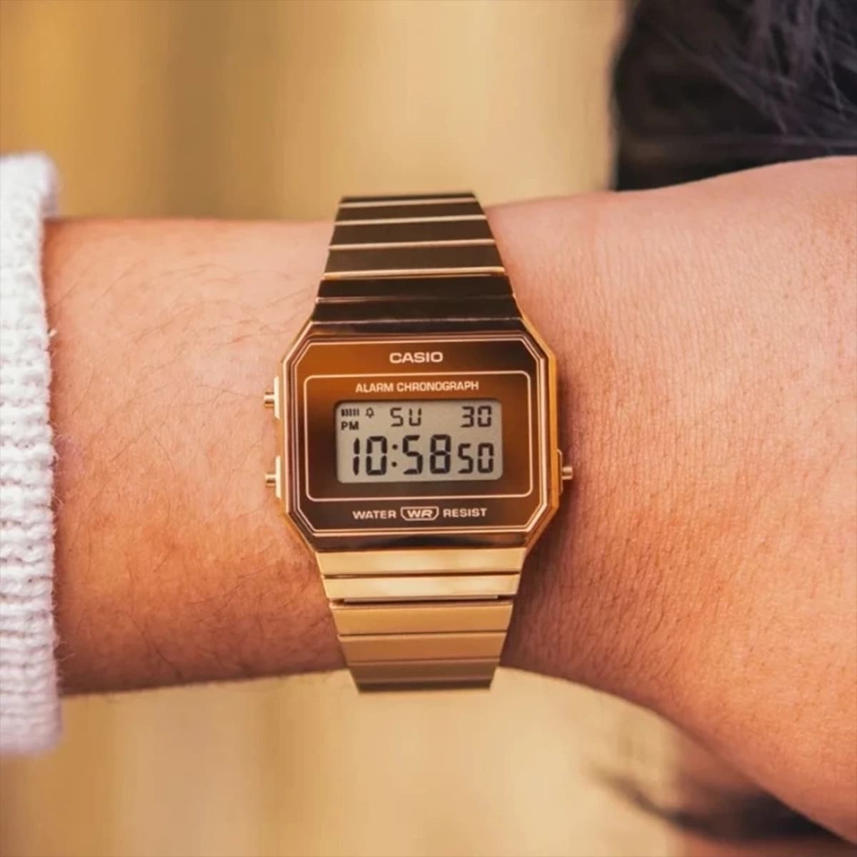ساعت مچی اسپرت کاسیو مدل Casio A700WEVG-9ADF — تصویر ۲
