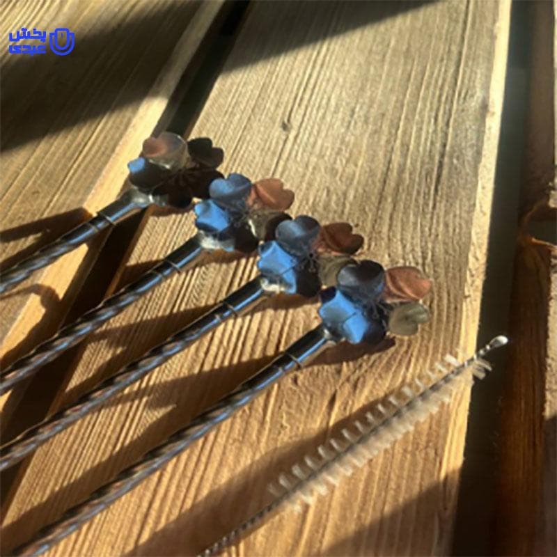 قاشق نی دار مارپیچ طرح گل نقره ای — تصویر ۲