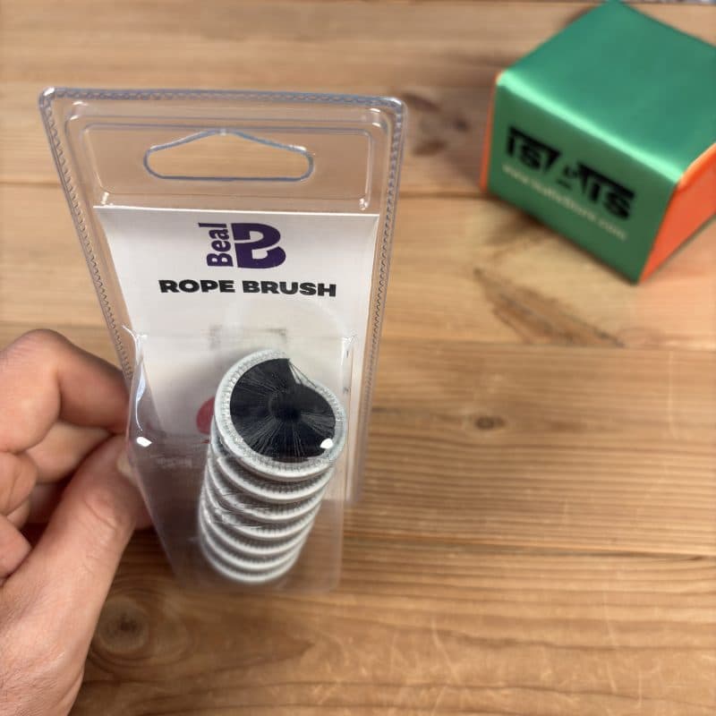برس یا فرچه شستشوی طناب بئال BEAL ROPE BRUSH — تصویر ۶