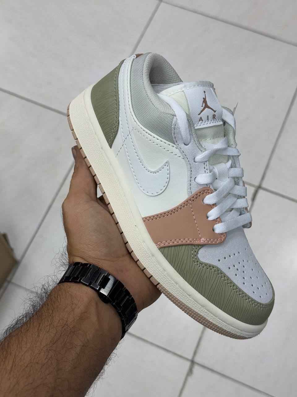 کتانی نایک ایر جردن لژدار Nike airjordan سه رنگ