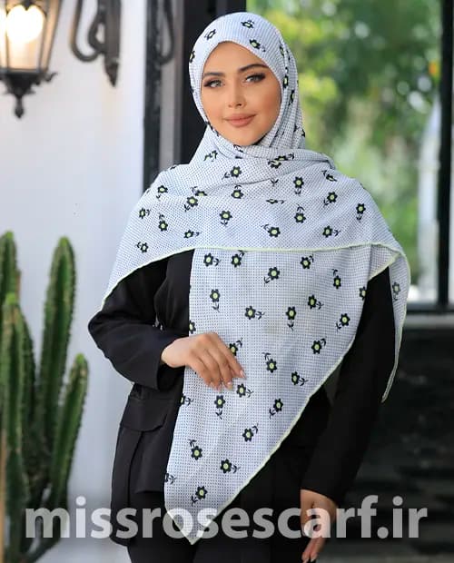 روسری نخی طرح الینا