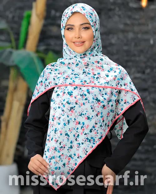 روسری نخی طرح آیدا