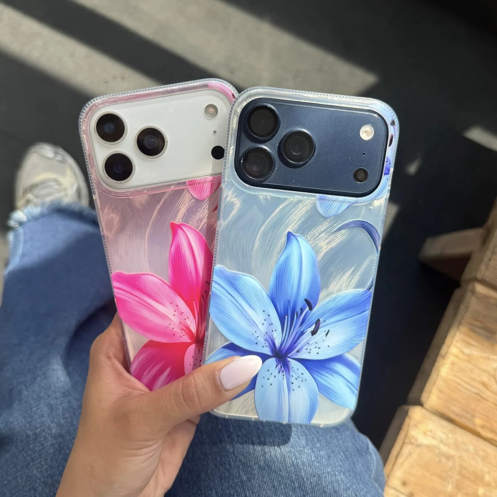 قاب lilium صورتی و آبی (آیفون)