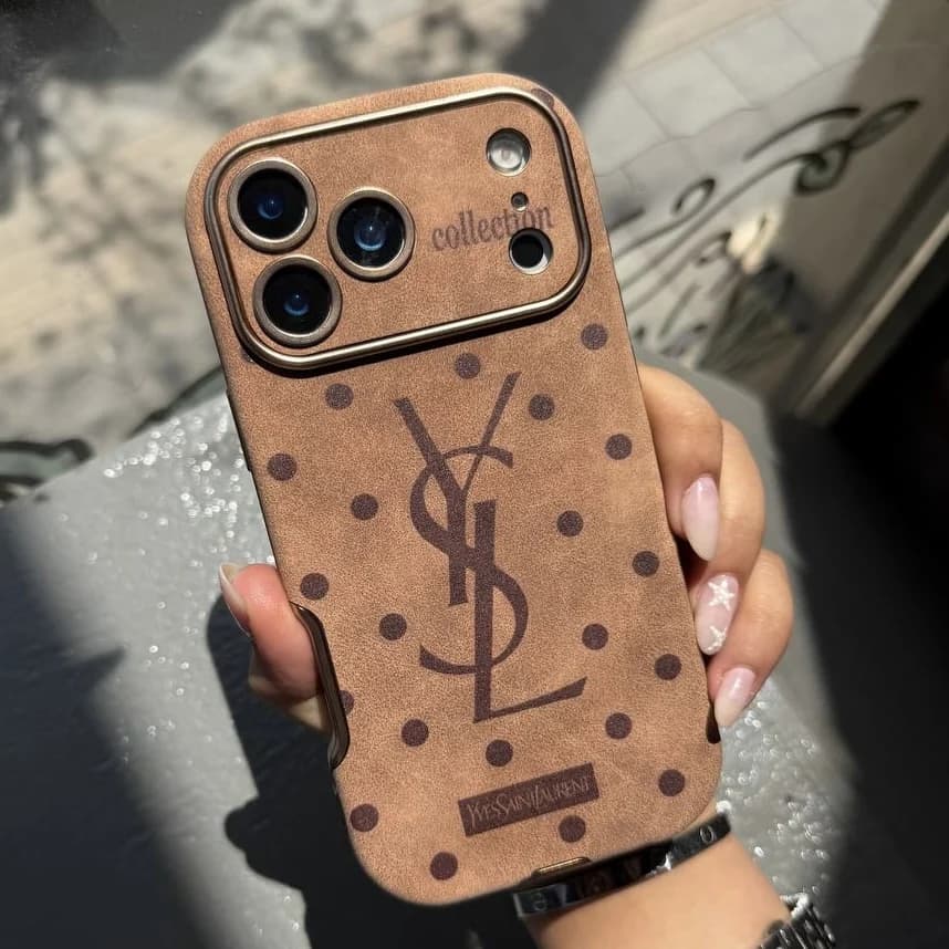 قاب YSL مونگرام (آیفون)